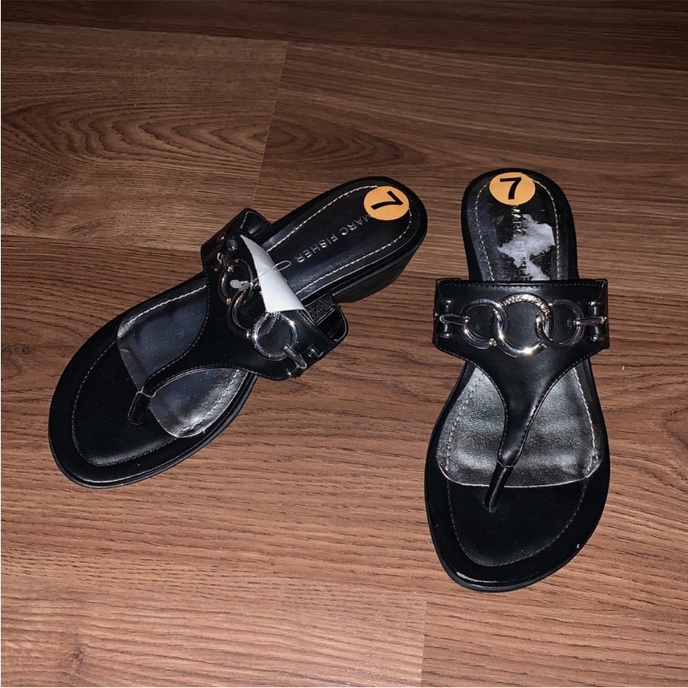Marc fisher sandal